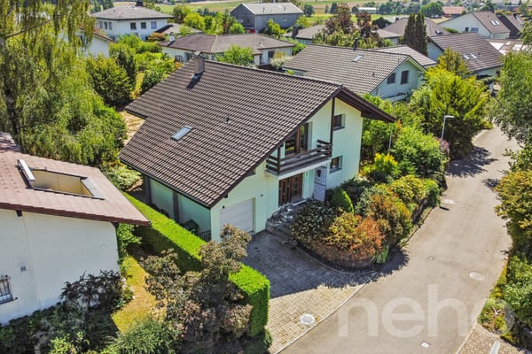 3.5-Zimmer-Einfamilienhaus mit grossem Grundstück in ruhiger Lage 3