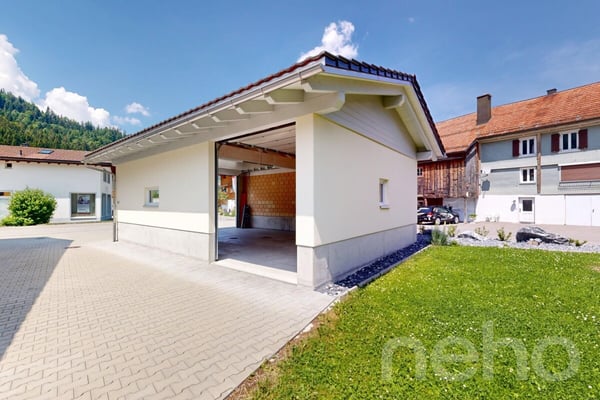 Einfamilienhaus mit über 260 m² Nutzfläche und grosser Garage 12