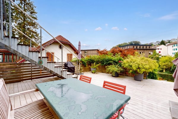 Freistehendes 4.5-Zimmer-Haus mit Geschäftslokal in Langnau am Albis 11