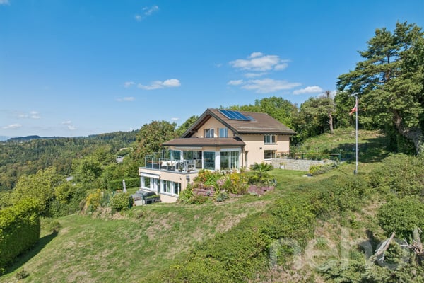 Magnifique villa individuelle avec vue imprenable sur le lac à Belmont