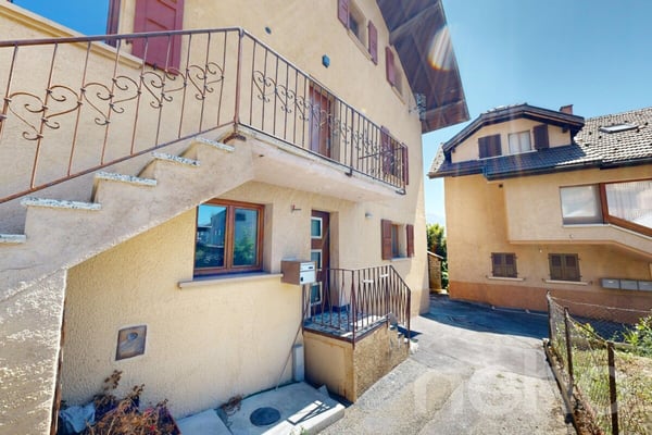 Appartement 1.5 pièces à Erde ? Calme absolu et fort potentiel 9
