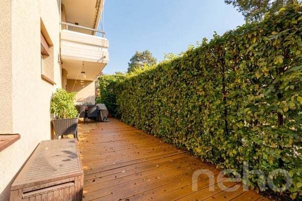 Gartenwohnung mit enormem Potenzial an der Zürcher Goldküste 9