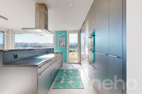 Traumhafte Attikawohnung mit Bergsicht und 58 m² Terrasse 3