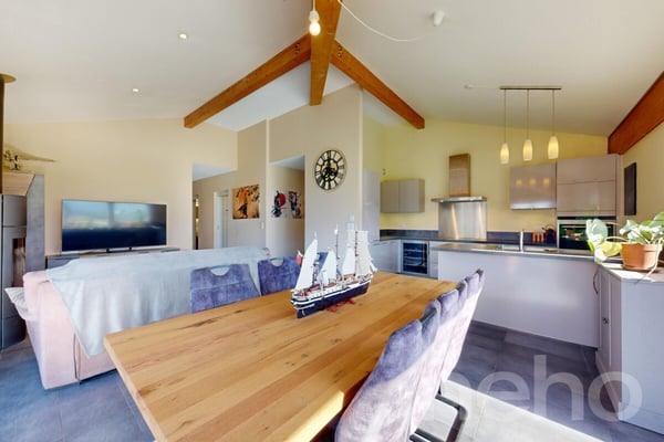 Appartement de 4.5 pièces au dernier étage avec vue sur les montagnes 12
