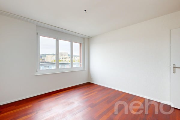Licht, Raum & Wohnkomfort ? grosszügige 2.5-Zimmer-Wohnung 8