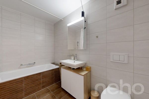 Appartement de 4.5 pièces avec vue dégagée à Gollion 7