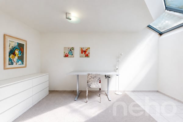 Attraktive 5.5-Zimmer-Triplex-Wohnung mit privatem Garten 11