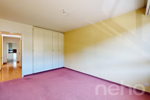 3.5-Zimmer-Wohnung mit Potenzial für 2.5 Zimmer 8