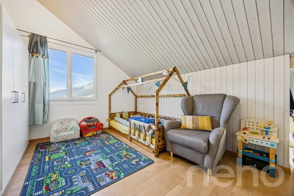 6.5-Zimmer-Einfamilienhaus mit Einliegerstudio und Seesicht 10