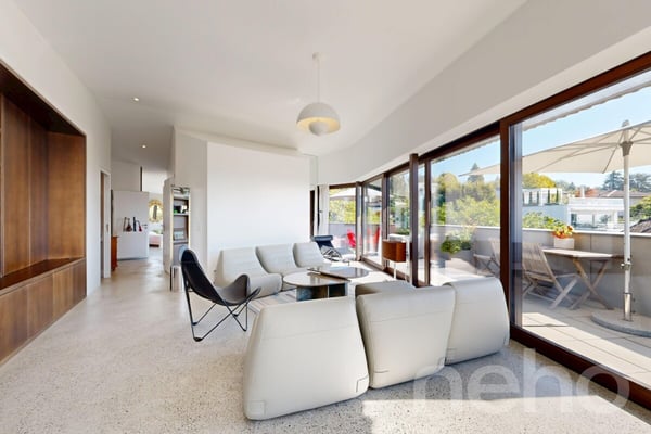 Magnifique appartement en attique au calme absolu à Chailly 2