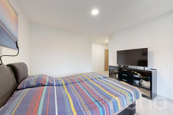 Magnifique appartement 5.5 pièces de 153 m² ? confort et efficacité 9