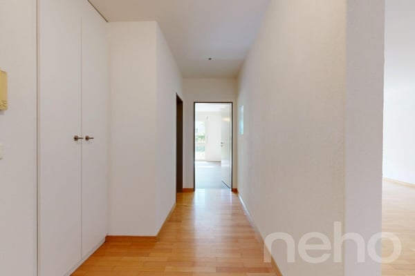 Attraktive 4.5-Zimmer-Gartenwohnung in Zürich-Seebach 8