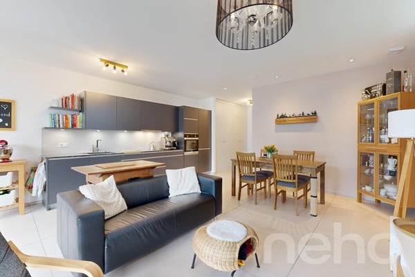 Superbe appartement de 3.5 pièces avec spacieuse terrasse et jardin