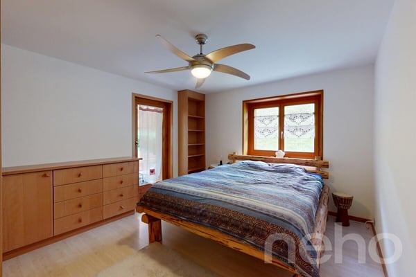 Exclusif : bel appartement dans un chalet historique rénové 5
