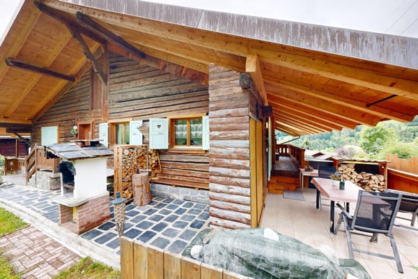Exclusif : bel appartement dans un chalet historique rénové