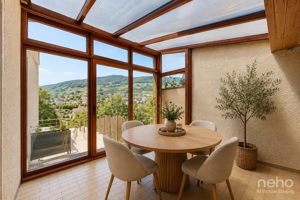 Maison de caractère avec vaste jardin et fort potentiel 10