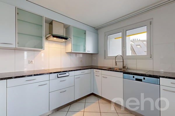 Luftig, hell und grosszügig: Maisonette-Wohnung in Freidorf 5
