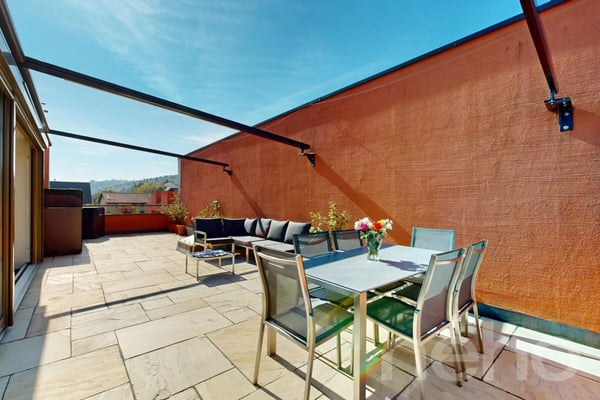 Gepflegte 5.5-Zimmer-Wohnung auf zwei Ebenen mit grosser Südterrasse 5