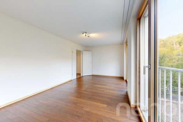Elégant 3.5 pièces avec grand balcon et crèche dans l'immeuble 7
