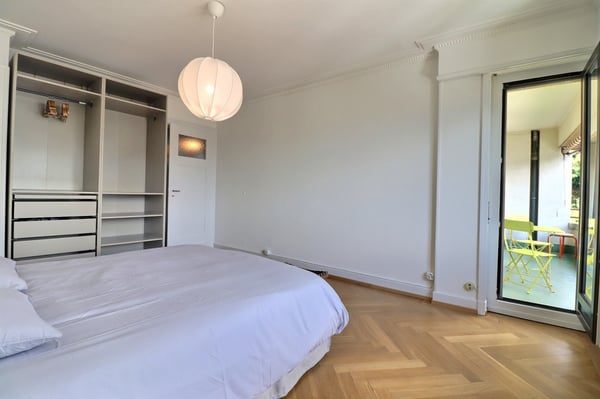 Appartement meublé 2.5 pièces avec balcon et vue imprenable 9