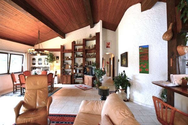 Propriété familiale de style provençal à Porrentruy 5