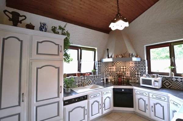 Propriété familiale de style provençal à Porrentruy 10