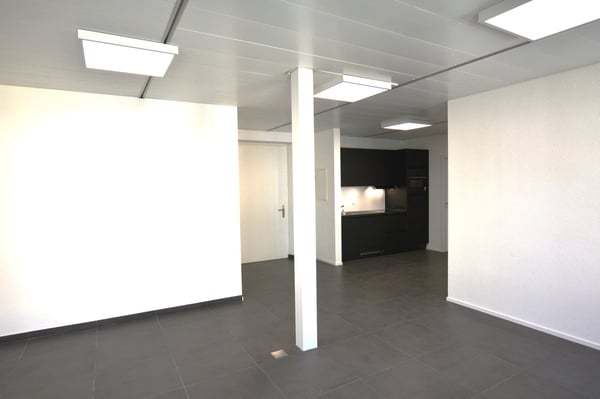 Très beaux bureaux / locaux commerciaux à Delémont 2