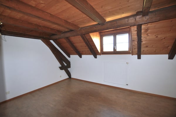 Très bel appartement en PPE, avec cachet, de 3 pièces à Montignez 7