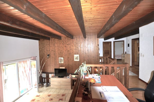 Jolie propriété, composée de deux logements, située à Courtemaîche 14