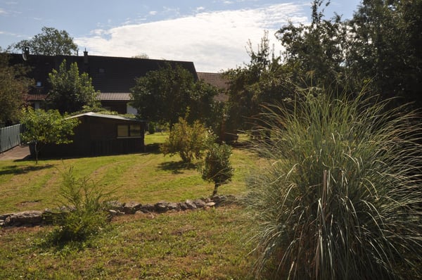 Jolie propriété, composée de deux logements, située à Courtemaîche 33
