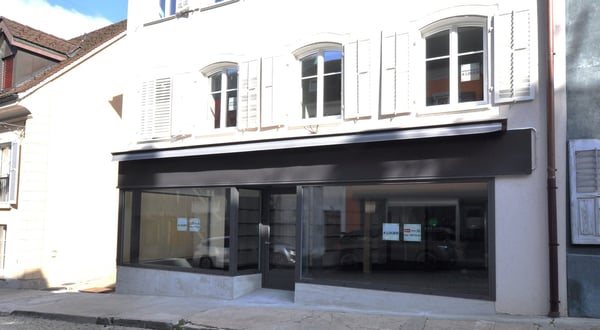 Très beau local commercial neuf de 13 m2 à Porrentruy 2