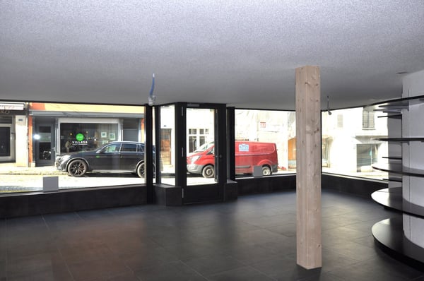 Très beau local commercial neuf de 13 m2 à Porrentruy 4
