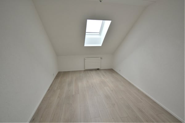 Très bel appartement de 4,5 pièces à Saignelégier 8