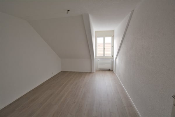 Très bel appartement de 4,5 pièces à Saignelégier 7