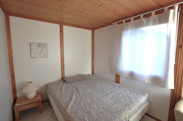 Jolie propriété rénovée située à Fontenais 8