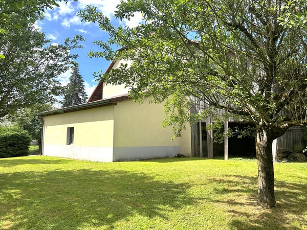 Jolie propriété villageoise située à Montignez 15