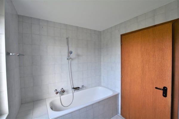 Très bel appartement de 4,5 pièces à Fregiécourt 10