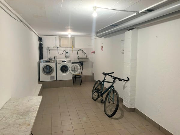 Joli studio avec cachet situé à Porrentruy 6