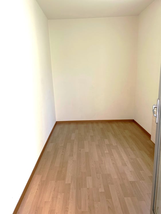 Très bel appartement de 4 pièces situé à Delémont 10