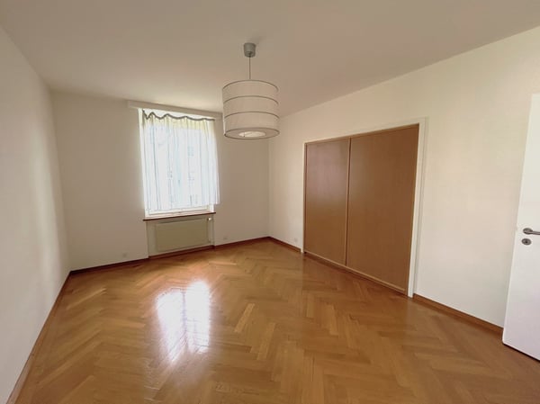 Très bel appartement de 4 pièces situé à Delémont 6