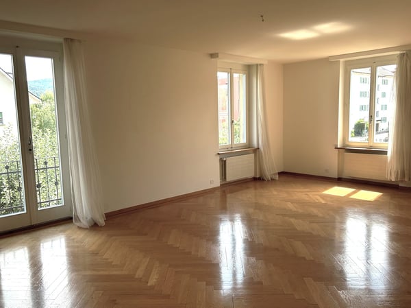 Très bel appartement de 4 pièces situé à Delémont 4