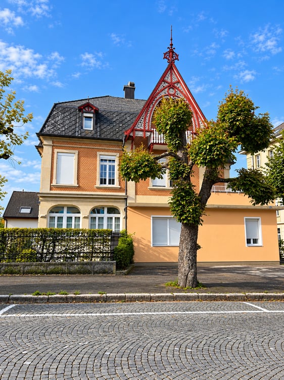 Bel appartement en copropriété dans une maison de Maître à Porrentruy 1