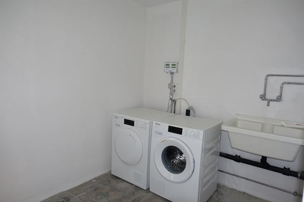Tramelan - Appartement de 2.5 pièces entièrement rénové (1er mois offert) 8