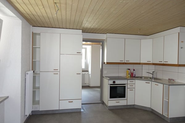 Tramelan - Locatif de 3 appartements + 3 garages 8