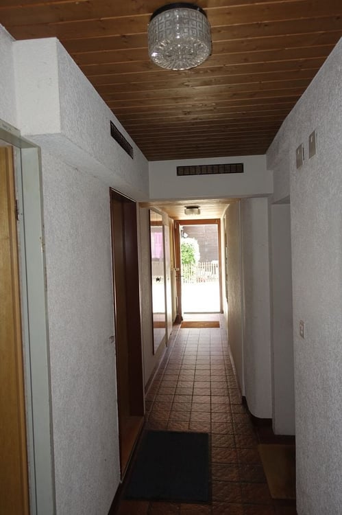 Tramelan - Locatif de 3 appartements + 3 garages 3