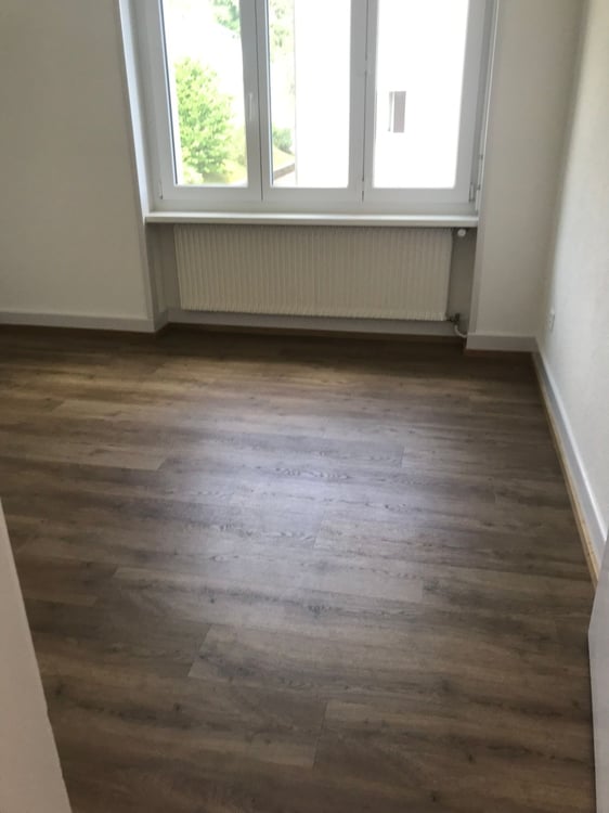 Tramelan - Bel appartement de 4 pièces situé au rez 5