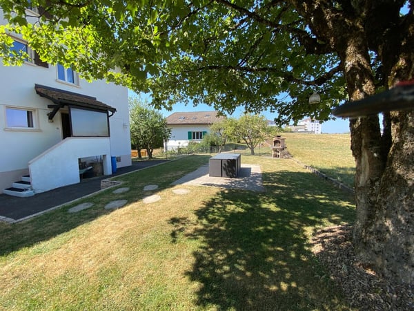 Les Bois - Maison individuelle de 2 appartements indépendants et garage double 4