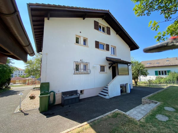 Les Bois - Maison individuelle de 2 appartements indépendants et garage double 3