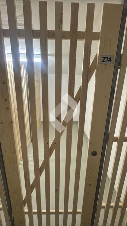 À LOUER - caves et dépôts de différentes tailles disponibles immédiatement 5