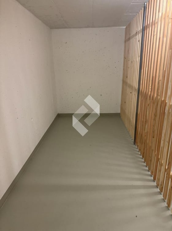 À LOUER - caves et dépôts de différentes tailles disponibles immédiatement 3